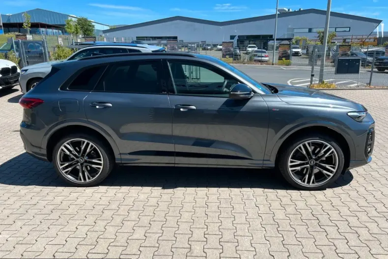 Audi Q5 din 2025 cu 20.500 km - oferta AUD249866 - foto 8