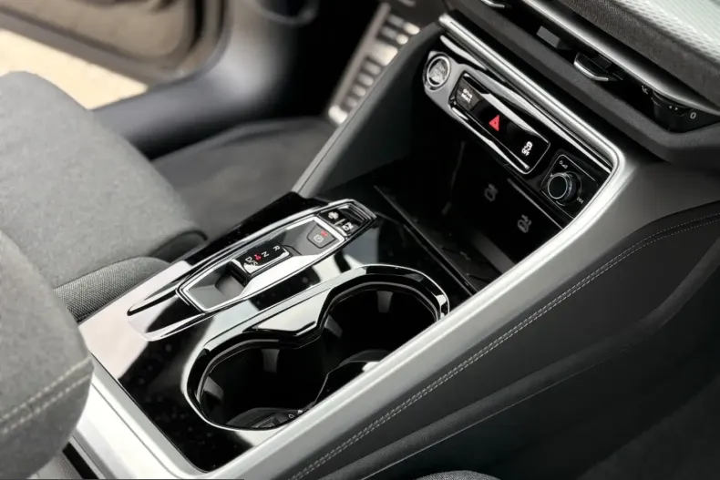 Audi Q5 din 2025 cu 20.000 km - oferta AUD249867 - foto 29