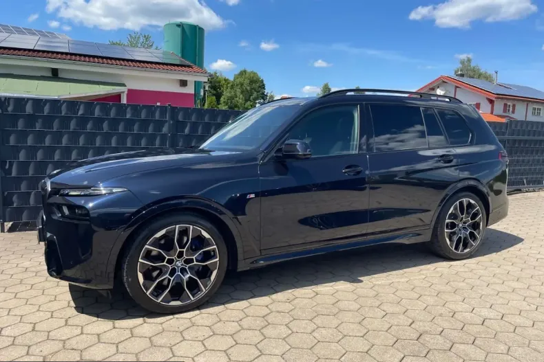 BMW X7 (Seria X) din 2023 cu 21.500 km - oferta BMW249868 - foto 4