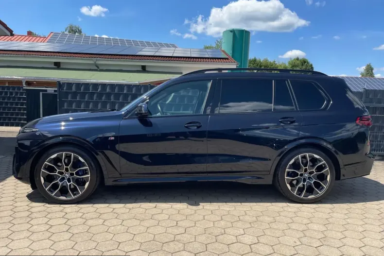 BMW X7 (Seria X) din 2023 cu 21.500 km - oferta BMW249868 - foto 10