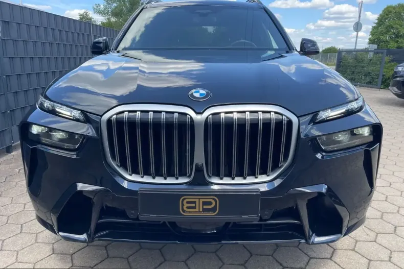 BMW X7 (Seria X) din 2023 cu 21.500 km - oferta BMW249868 - foto 15