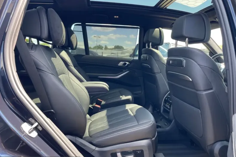 BMW X7 (Seria X) din 2023 cu 21.500 km - oferta BMW249868 - foto 26