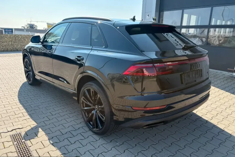 Audi Q8 din 2025 cu 19.000 km - oferta AUD249869 - foto 3
