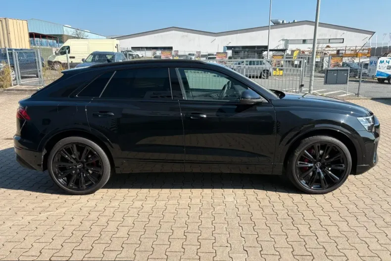 Audi Q8 din 2025 cu 19.000 km - oferta AUD249869 - foto 6