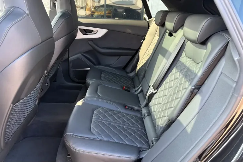 Audi Q8 din 2025 cu 19.000 km - oferta AUD249869 - foto 21