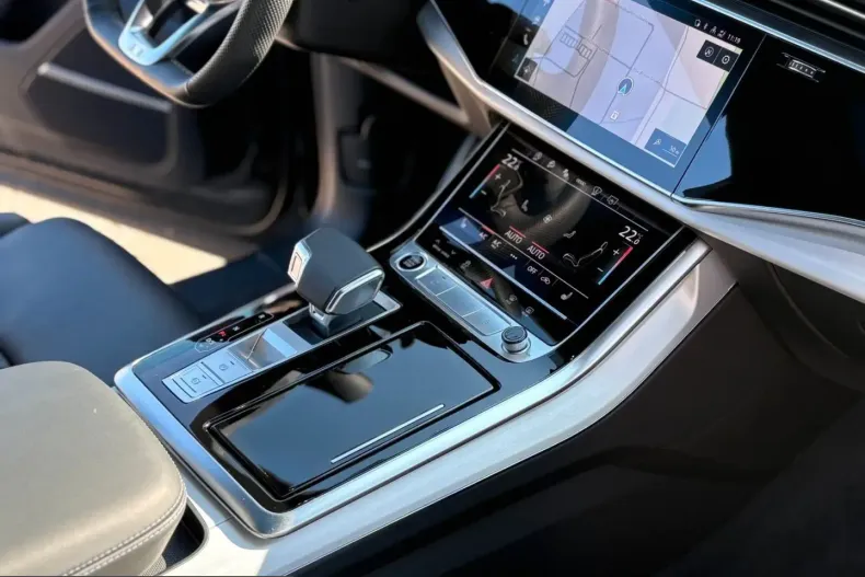 Audi Q8 din 2025 cu 19.000 km - oferta AUD249869 - foto 27
