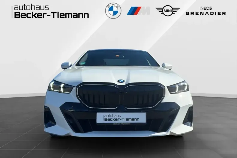 BMW 540 (Seria 5) din 2025 cu 48.527 km - oferta BMW249872 - foto 2