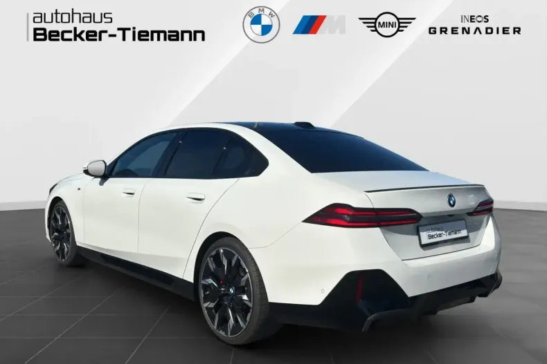 BMW 540 (Seria 5) din 2025 cu 48.527 km - oferta BMW249872 - foto 4
