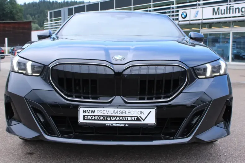 BMW 540 (Seria 5) din 2025 cu 21.960 km - oferta BMW249873 - foto 2