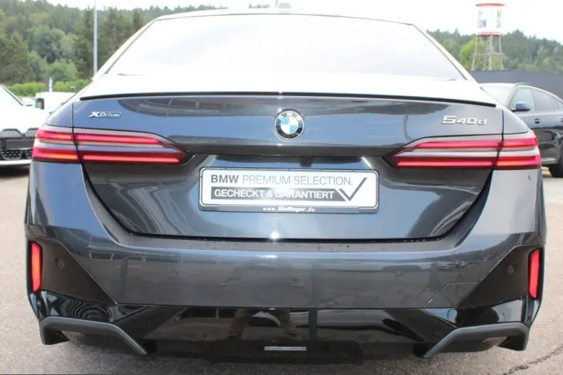 BMW 540 (Seria 5) din 2025 cu 21.960 km - oferta BMW249873 - foto 5