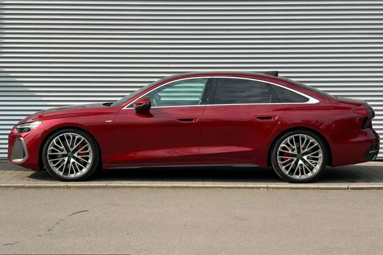 Audi A6 din 2025 cu 1.800 km - oferta AUD249881 - foto 4