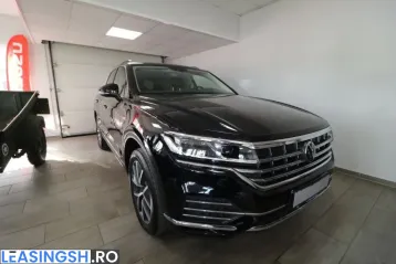 Volkswagen Touareg din 2022 - oferta VOL249885