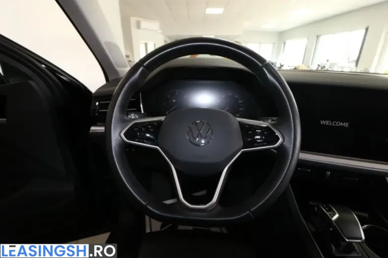 Volkswagen Touareg din 2022 cu 82.684 km - oferta VOL249885 - foto 14