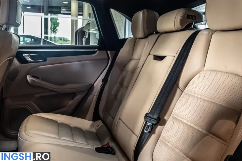 Porsche Macan din 2023 cu 45.600 km - oferta POR249886 - foto 8