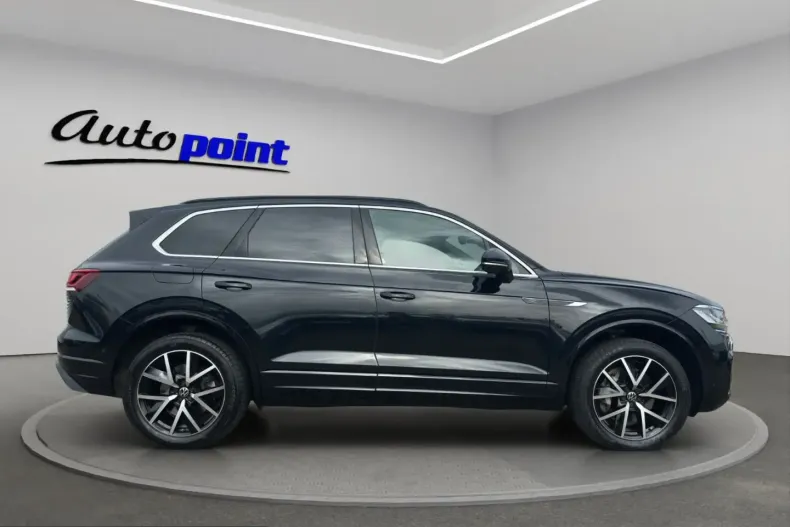 Volkswagen Touareg din 2022 cu 85.000 km - oferta VOL249887 - foto 3