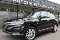 Volkswagen Touareg din 2023 cu 76.543 km - oferta VOL249888 - foto 1