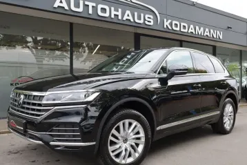 Volkswagen Touareg din 2023 - oferta VOL249888