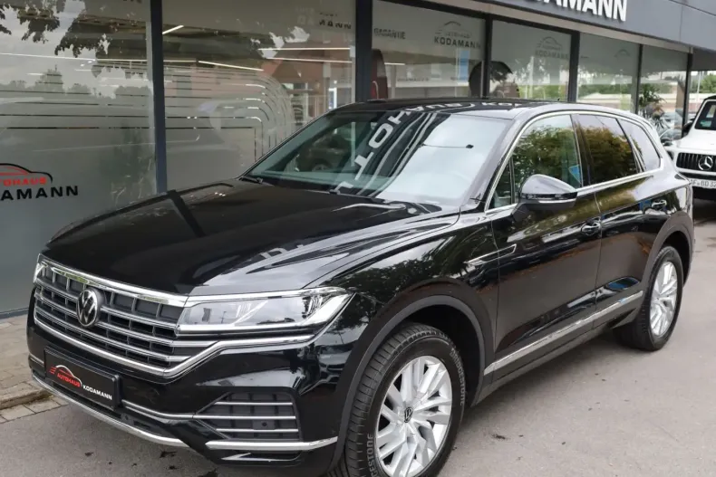 Volkswagen Touareg din 2023 cu 76.543 km - oferta VOL249888 - foto 5