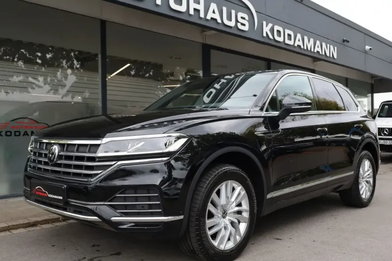 Volkswagen Touareg din 2023 cu 76.543 km - oferta VOL249888 - foto 6