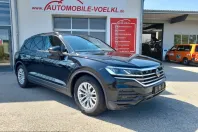 Volkswagen Touareg din 2022 cu 83.605 km - oferta VOL249890 - foto 1