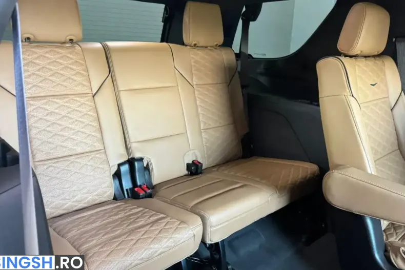 Cadillac Escalade 3.0 Diesel AWD din 2023 cu 65.000 km - oferta CAD249892 - foto 11