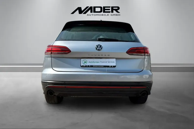 Volkswagen Touareg din 2021 cu 79.847 km - oferta VOL249893 - foto 7