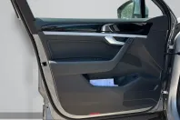Volkswagen Touareg din 2021 cu 79.847 km - oferta VOL249893 - foto 18