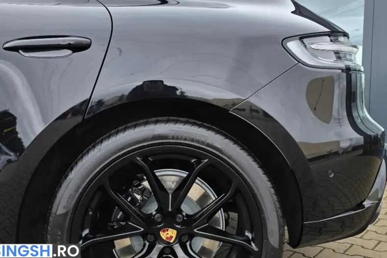 Porsche Macan din 2023 cu 12.000 km - oferta POR249894 - foto 12