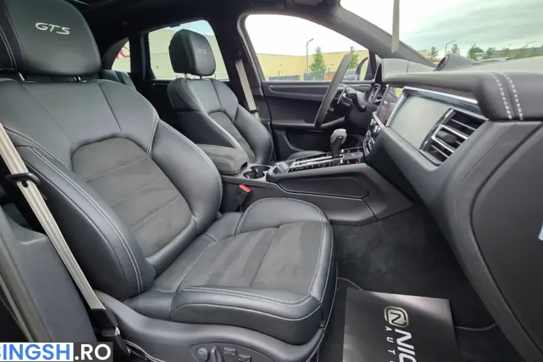 Porsche Macan din 2023 cu 12.000 km - oferta POR249894 - foto 36