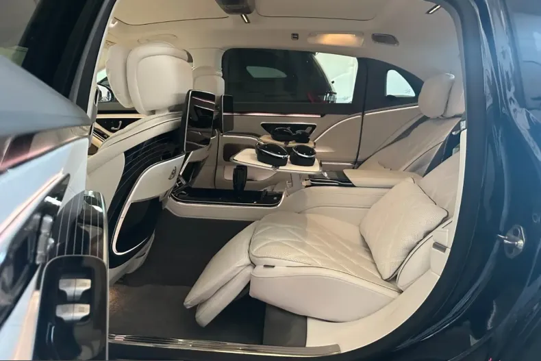Mercedes-Benz S 680 (Clasa S) din 2022 cu 69.500 km - oferta MER249899 - foto 14