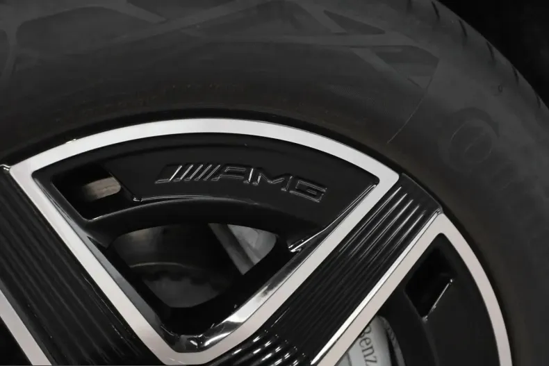 Mercedes-Benz GLC 300 (Clasa GLC) din 2023 cu 69.999 km - oferta MER249902 - foto 9
