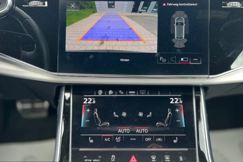 Audi Q8 din 2022 cu 85.827 km - oferta AUD249905 - foto 25