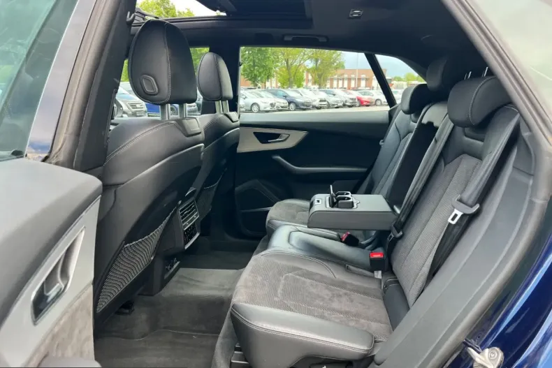 Audi Q8 din 2022 cu 85.827 km - oferta AUD249905 - foto 29