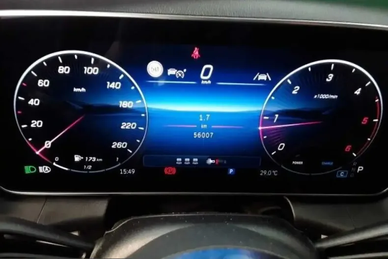 Mercedes-Benz GLC 220 (Clasa GLC) din 2024 cu 84.000 km - oferta MER249910 - foto 5