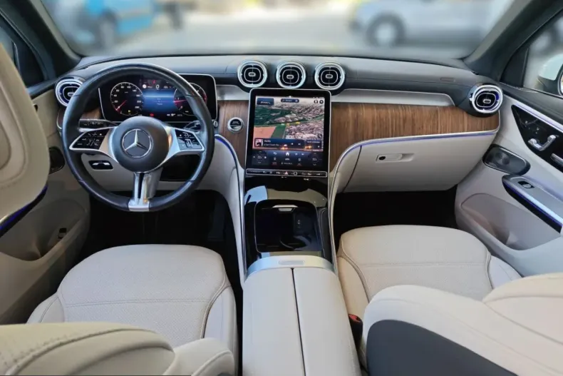 Mercedes-Benz GLC 220 (Clasa GLC) din 2023 cu 75.500 km - oferta MER249915 - foto 10