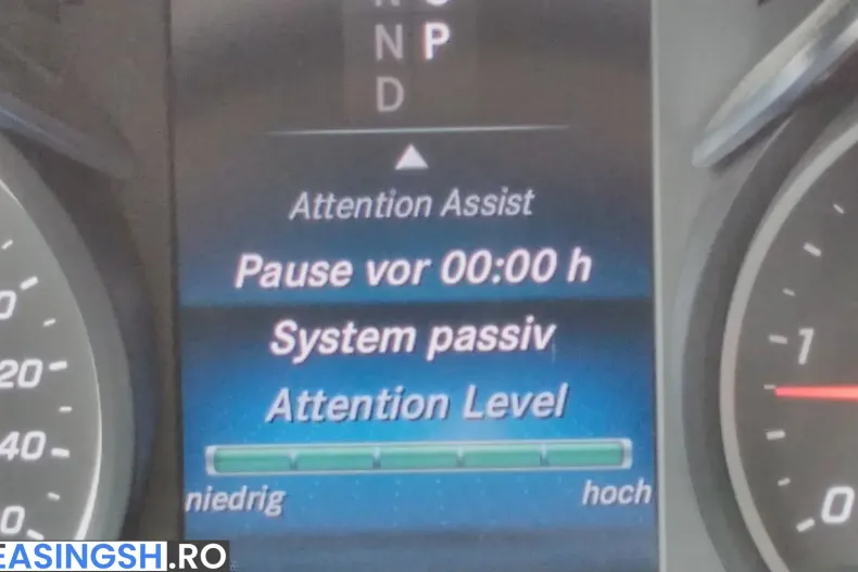 Mercedes-Benz V 300 (Clasa V) din 2023 cu 56.516 km - oferta MER249918 - foto 23