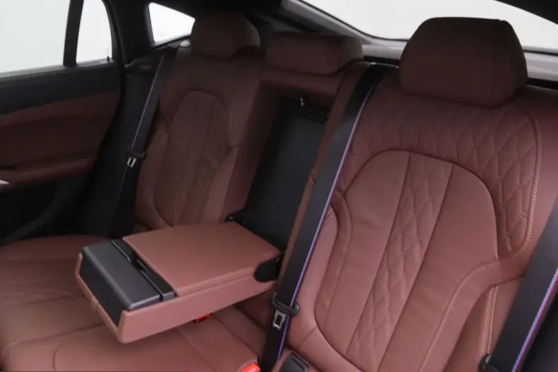 BMW X6 (Seria X) din 2025 cu 19.350 km - oferta BMW249921 - foto 21