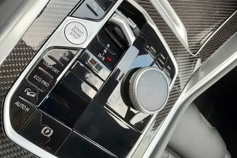 BMW X6 (Seria X) din 2024 cu 39.000 km - oferta BMW249925 - foto 33