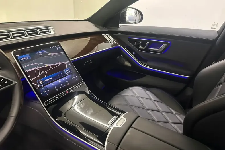 Mercedes-Benz S 580 (Clasa S) din 2022 cu 3.500 km - oferta MER249930 - foto 16