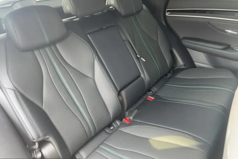 BYD Seal U din 2025 cu 8.500 km - oferta BYD249934 - foto 17