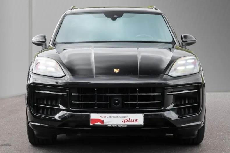 Porsche Cayenne din 2023 cu 90.291 km - oferta POR249940 - foto 3