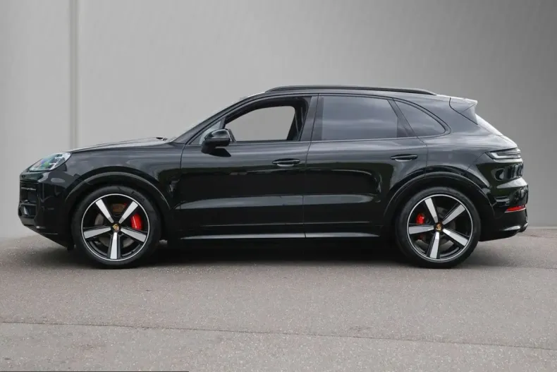 Porsche Cayenne din 2023 cu 90.291 km - oferta POR249940 - foto 5