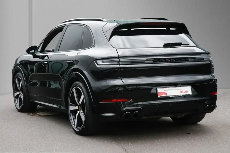 Porsche Cayenne din 2023 cu 90.291 km - oferta POR249940 - foto 6