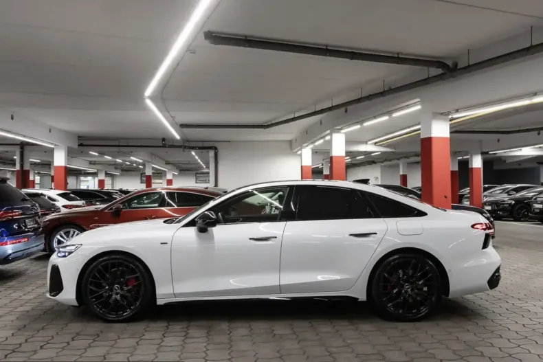 Audi A6 din 2025 cu 3.298 km - oferta AUD249944 - foto 3