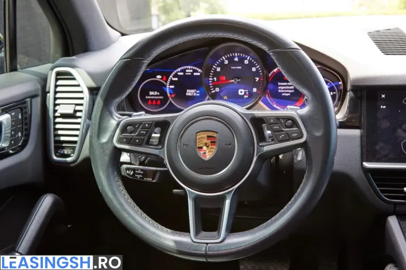 Porsche Cayenne din 2023 cu 53.478 km - oferta POR249948 - foto 4