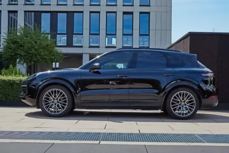 Porsche Cayenne din 2023 cu 53.478 km - oferta POR249948 - foto 15