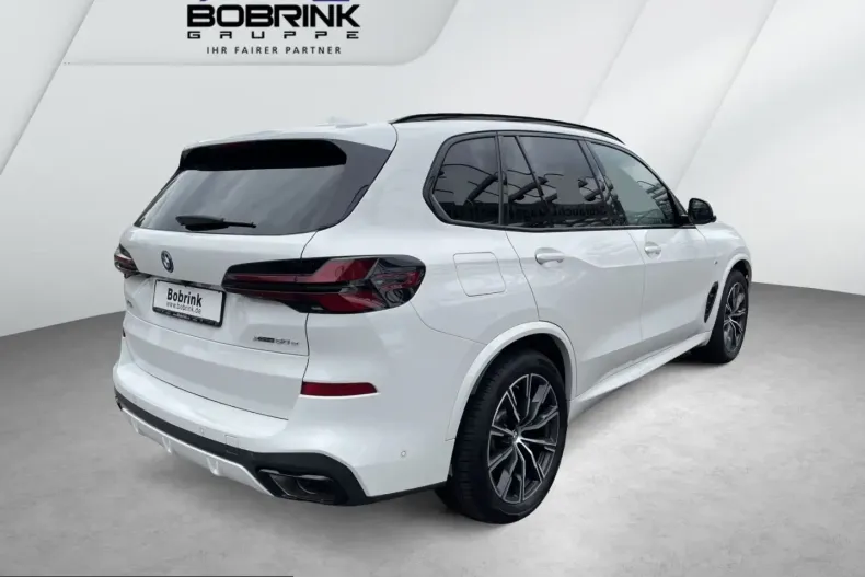 BMW X5 (Seria X) din 2023 cu 48.975 km - oferta BMW249952 - foto 3