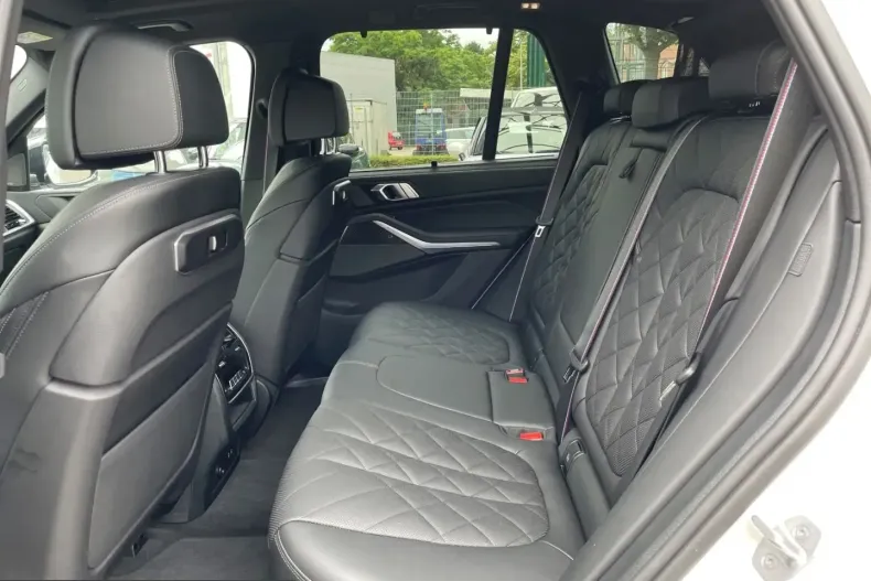 BMW X5 (Seria X) din 2023 cu 48.975 km - oferta BMW249952 - foto 8