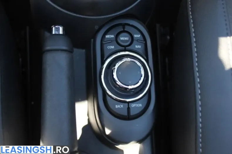 MINI John Cooper Works Cabrio din 2024 cu 24.275 km - oferta MIN249963 - foto 9