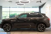 Volkswagen Touareg R-Line din 2023 cu 45.353 km - oferta VOL249967 - foto 5